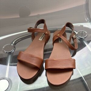 Steve Madden Brown Flat Sandals - Size 8.5